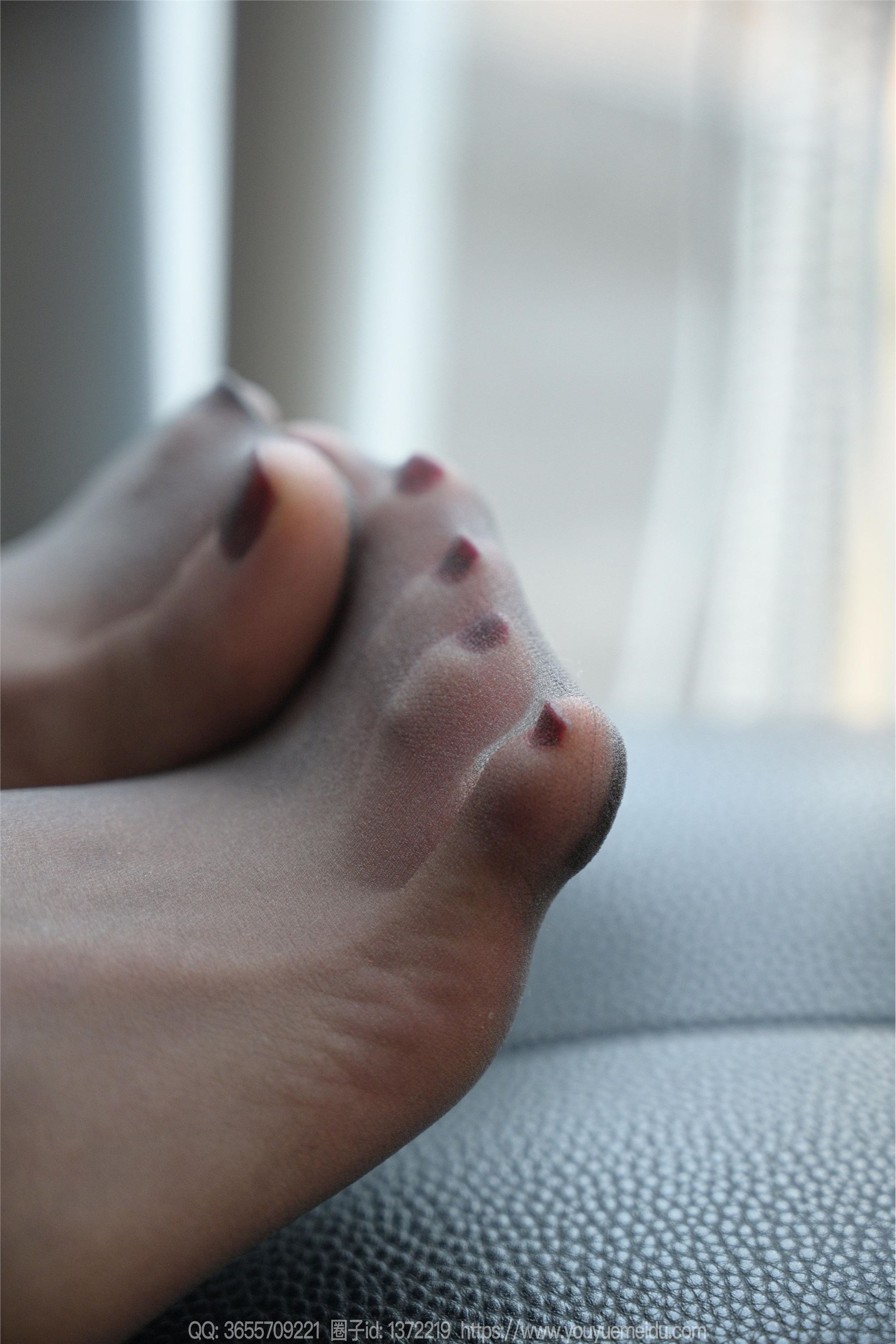 IESS异思趣向  2024.03.19 丝享家 1693 团团《长腿黑执事》